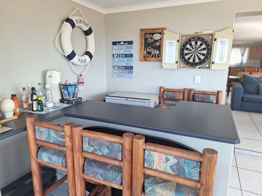 4 Bedroom Property for Sale in Dana Bay Western Cape